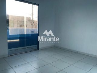 Casa Para Vender com 3 quartos no bairro Conceição em Feira De Santana