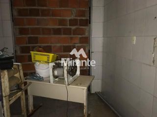Casa Para Vender com 3 quartos no bairro Conceição em Feira De Santana