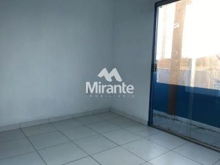 Casa Para Vender com 3 quartos no bairro Conceição em Feira De Santana