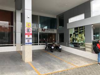 Loja Para Vender no bairro Queimadinha em Feira De Santana