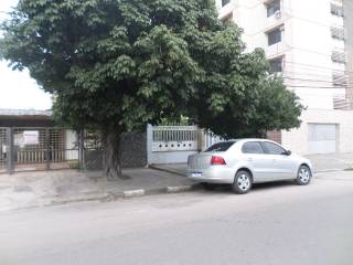 Casa Para Alugar com 3 quartos no bairro Ponto Central em Feira De Santana