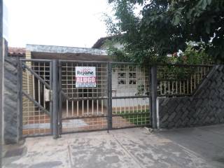 Casa Para Alugar com 3 quartos no bairro Ponto Central em Feira De Santana