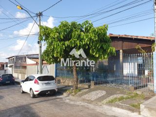 Casa Para Vender com 3 quartos no bairro São João em Feira De Santana