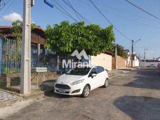 Casa Para Vender com 3 quartos no bairro São João em Feira De Santana