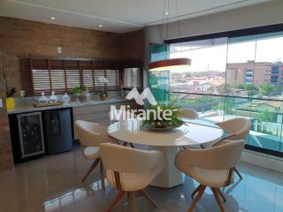 Apartamento Para Vender com 4 quartos sendo 4 suítes no bairro Santa Mônica em Feira De Santana