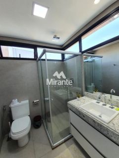 Apartamento Para Vender com 4 quartos sendo 4 suítes no bairro Santa Mônica em Feira De Santana