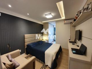Apartamento Para Vender com 4 quartos sendo 4 suítes no bairro Santa Mônica em Feira De Santana
