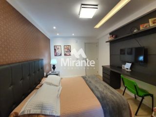Apartamento Para Vender com 4 quartos sendo 4 suítes no bairro Santa Mônica em Feira De Santana