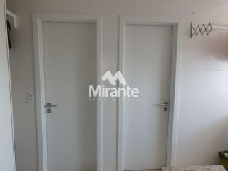 Apartamento Para Vender com 4 quartos sendo 4 suítes no bairro Santa Mônica em Feira De Santana
