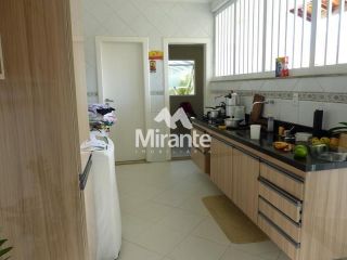 Casa de Condomínio Para Vender com 4 quartos sendo 1 suítes no bairro Sim em Feira De Santana