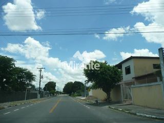 Lote / Terreno de Bairro Para Vender no bairro Sim em Feira De Santana