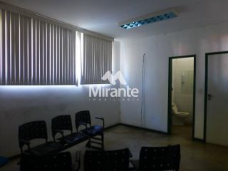 Galpão / Depósito / Armazém Para Alugar no bairro CIS em Feira De Santana