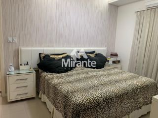 Casa de Condomínio Para Vender com 3 quartos sendo 3 suítes no bairro Brasília em Feira De Santana