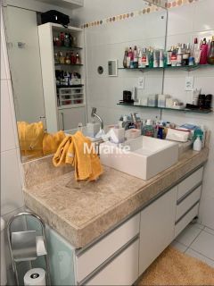 Casa de Condomínio Para Vender com 3 quartos sendo 3 suítes no bairro Brasília em Feira De Santana