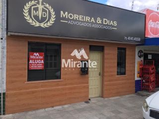 Casa Para Alugar no bairro Centro em Feira De Santana