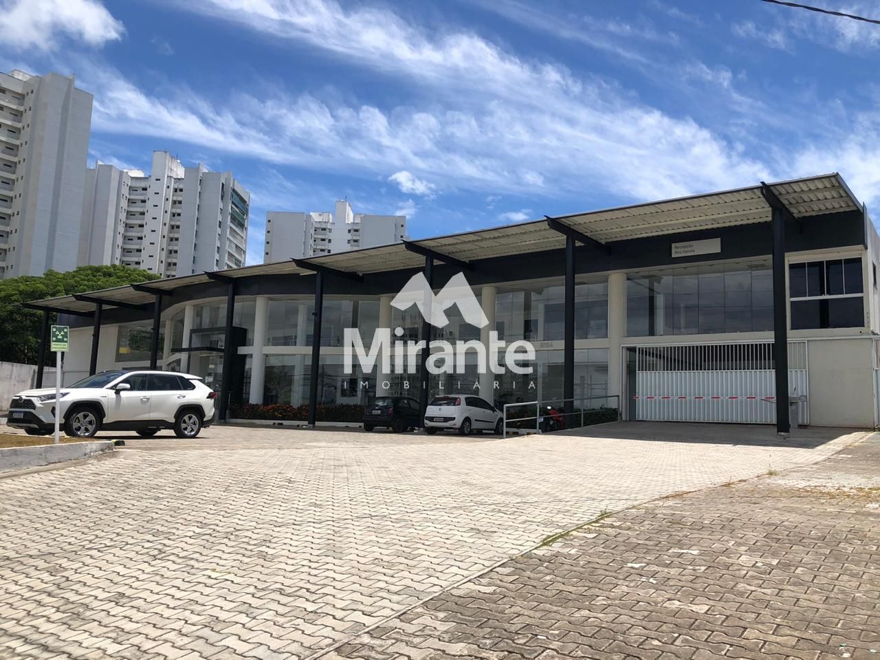 Loja Para Vender no bairro Pituaçu em Salvador