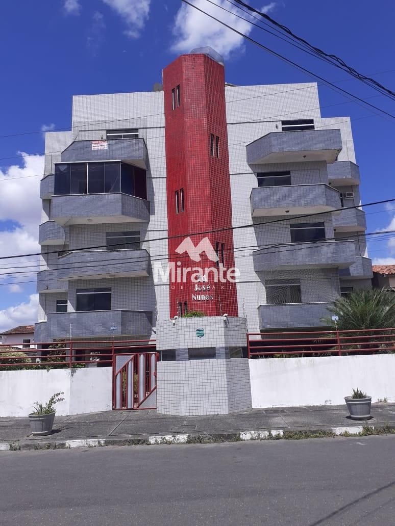 Apartamento Para Vender com 3 quartos sendo 3 suítes no bairro Santa Mônica em Feira De Santana