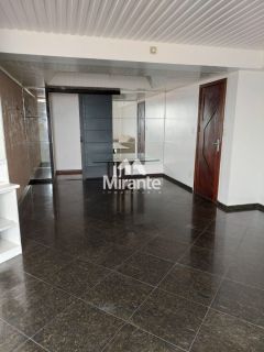 Apartamento Para Vender com 3 quartos sendo 3 suítes no bairro Santa Mônica em Feira De Santana