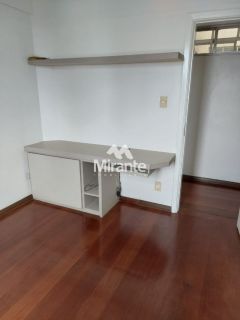 Apartamento Para Vender com 3 quartos sendo 3 suítes no bairro Santa Mônica em Feira De Santana