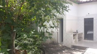 Casa Para Vender com 4 quartos sendo 2 suítes no bairro Jardim Cruzeiro em Feira De Santana