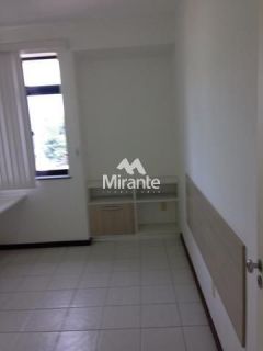 Apartamento Para Vender com 2 quartos sendo 1 suíte no bairro Lagoa Salgada em Feira De Santana