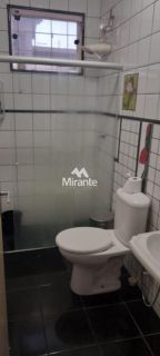 Casa Para Vender com 3 quartos sendo 1 suítes no bairro Santa Mônica em Feira De Santana