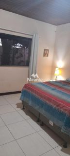 Casa Para Vender com 3 quartos sendo 1 suítes no bairro Santa Mônica em Feira De Santana