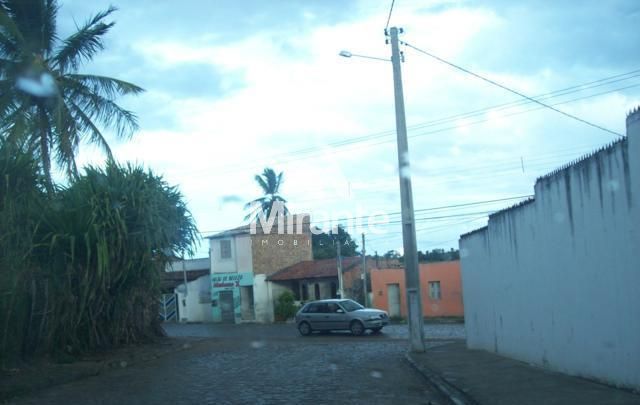 Lote / Terreno de Bairro Para Vender no bairro Mangabeira em Feira De Santana