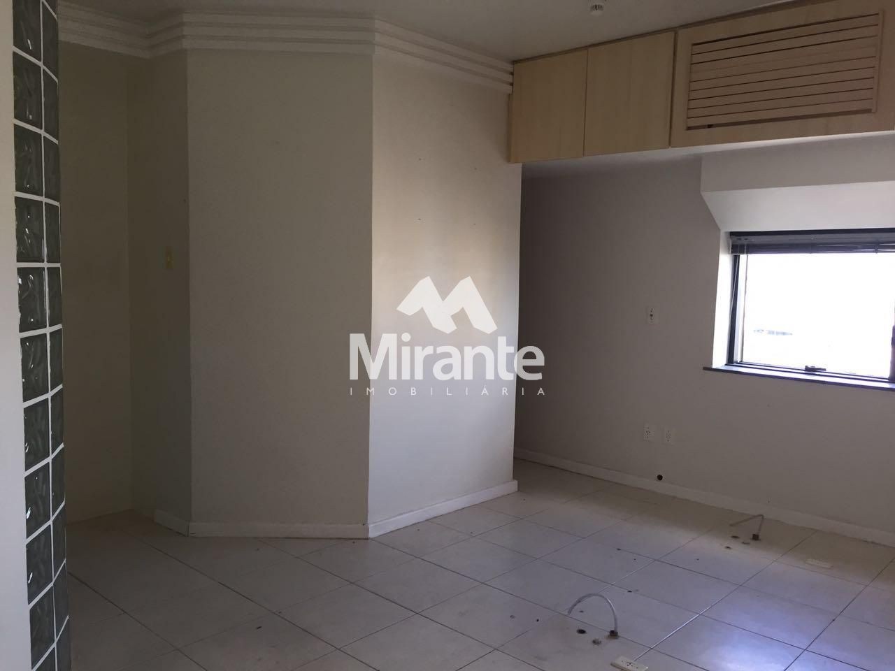 Sala Comercial Para Vender no bairro Centro em Feira De Santana