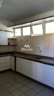 Casa Para Vender com 6 quartos sendo 4 suítes no bairro Eucalipto em Feira De Santana