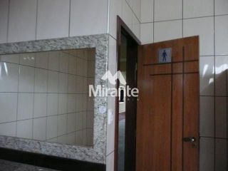 Prédio / Edifício Inteiro Comercial Para Vender no bairro Cidade Nova em Feira De Santana