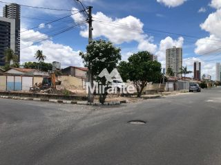 Lote / Terreno de Bairro Para Alugar no bairro Santa Mônica em Feira De Santana