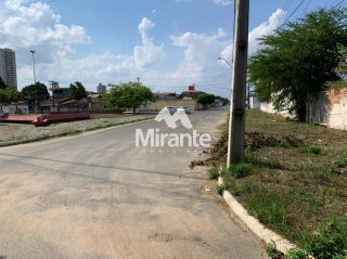 Lote / Terreno de Bairro Para Vender no bairro Santa Mônica em Feira De Santana