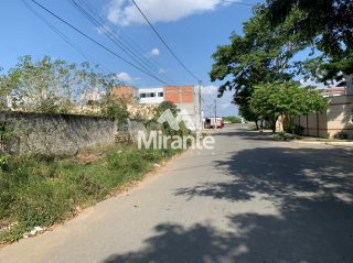Lote / Terreno de Bairro Para Vender no bairro Santa Mônica em Feira De Santana