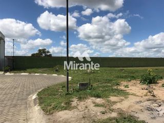Lote / Terreno de Bairro Para Vender no bairro Sim em Feira De Santana