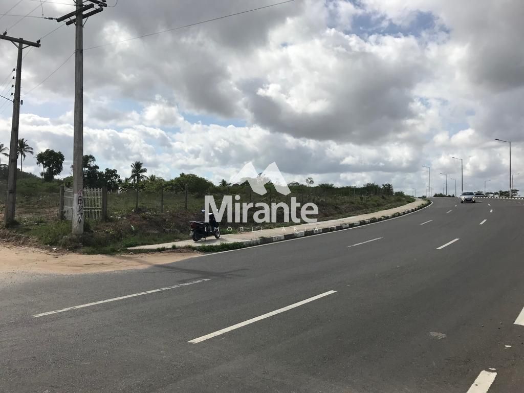 Lote / Terreno de Bairro Para Vender no bairro Sim em Feira De Santana