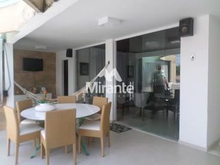 Casa Para Vender com 3 quartos sendo 1 suítes no bairro Santa Mônica em Feira De Santana