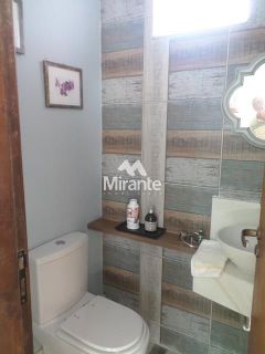 Casa Para Vender com 3 quartos sendo 1 suítes no bairro Santa Mônica em Feira De Santana