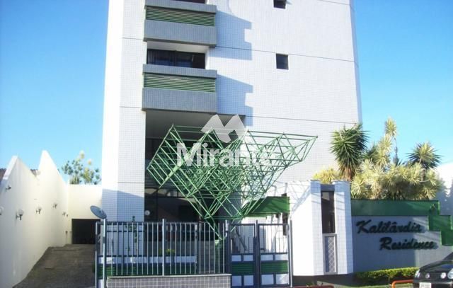 Casa Para Vender com 3 quartos sendo 3 suítes no bairro Kalilândia em Feira De Santana