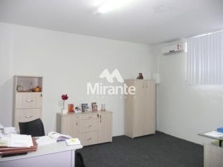 Prédio / Edifício Inteiro Comercial Para Alugar no bairro Centro em Feira De Santana