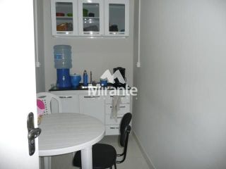 Prédio / Edifício Inteiro Comercial Para Alugar no bairro Centro em Feira De Santana