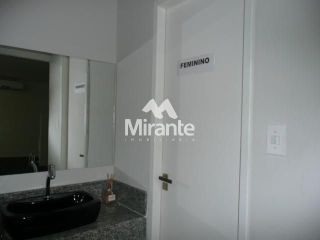 Prédio / Edifício Inteiro Comercial Para Alugar no bairro Centro em Feira De Santana