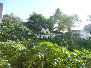 Lote / Terreno de Bairro Para Vender no bairro Presidente Getúlio Vargas em Feira De Santana