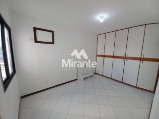 Apartamento Para Vender com 3 quartos sendo 1 suítes no bairro Ponto Central em Feira De Santana