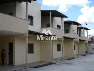 Casa Para Vender com 3 quartos sendo 1 suítes no bairro Santa Mônica em Feira De Santana