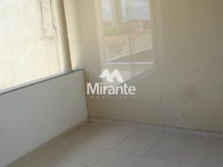 Casa Para Vender com 3 quartos sendo 1 suítes no bairro Santa Mônica em Feira De Santana