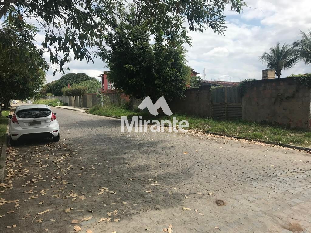 Lote / Terreno de Bairro Para Alugar no bairro Sim em Feira De Santana