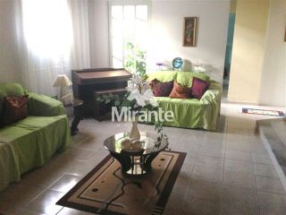 Casa Para Vender com 4 quartos no bairro Ponto Central em Feira De Santana