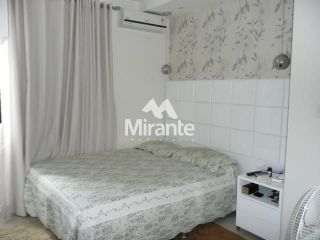 Casa de Condomínio Para Vender com 3 quartos sendo 2 suítes no bairro Sim em Feira De Santana