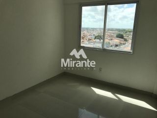 Apartamento Para Vender com 2 quartos sendo 1 suítes no bairro Olhos D Água em Feira De Santana